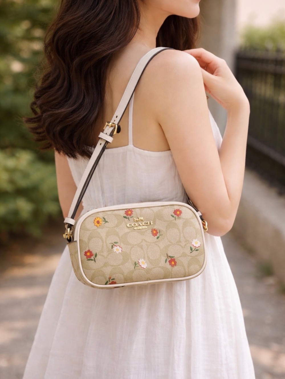 COACH Beige Signature Floral Camera Crossbody - Picture 1 of 8